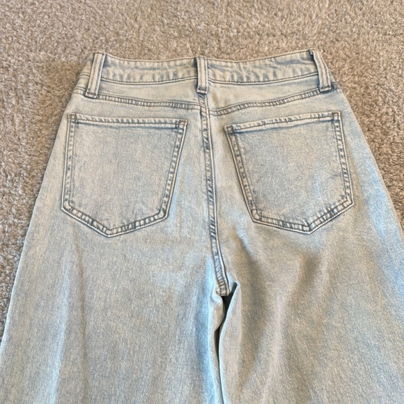 Women’s High rise baggy “dad jean” - Picture 7 of 7